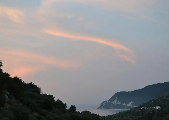 别墅 艾格丽斯尼凯塔斯公寓 Áyios Nikítas