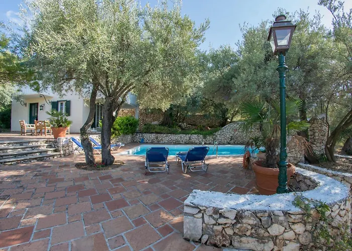 艾格丽斯尼凯塔斯公寓 别墅 Áyios Nikítas