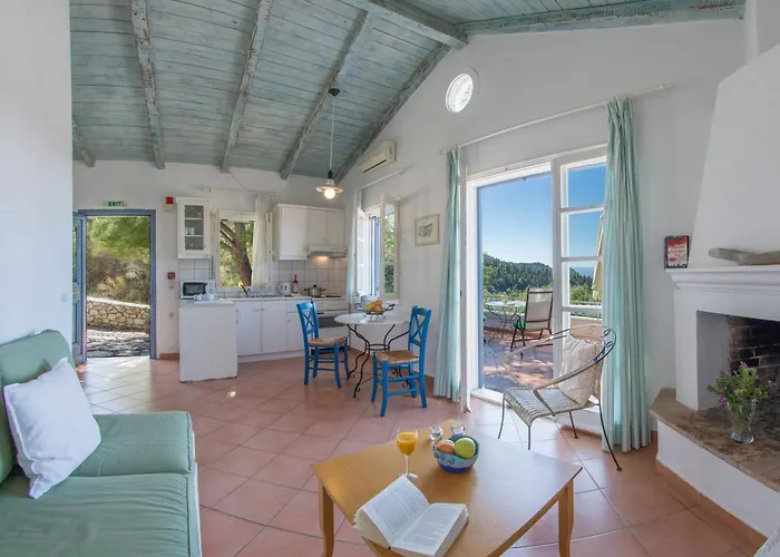 艾格丽斯尼凯塔斯公寓 别墅