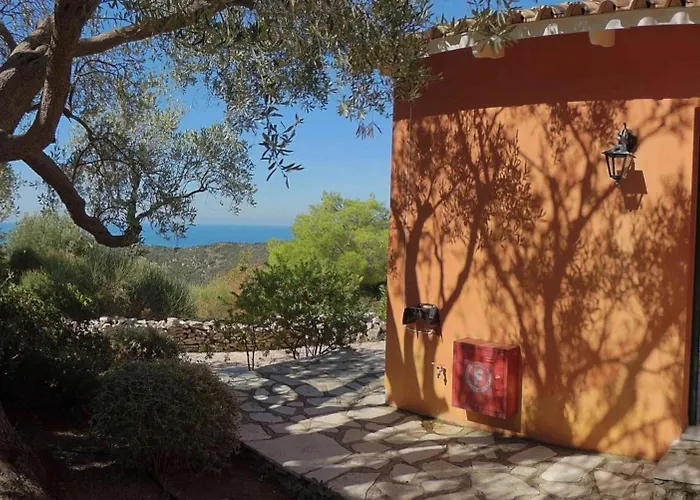 别墅 艾格丽斯尼凯塔斯公寓 *