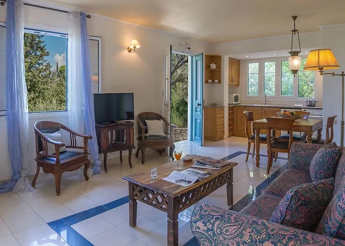 艾格丽斯尼凯塔斯公寓 *