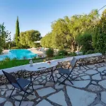 Agios Nikitas Villas Vilă