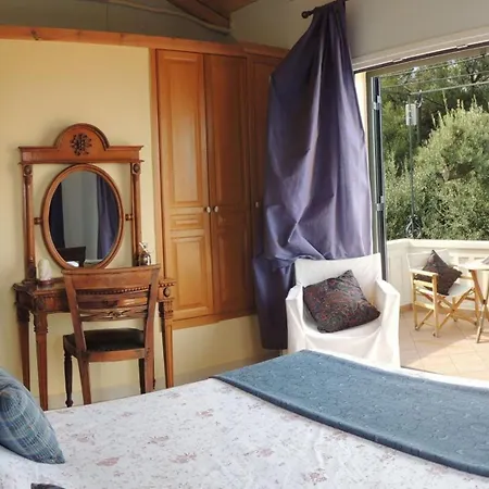 וילה Agios Nikitas Villas *