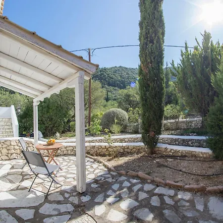 Agios Nikitas Villas