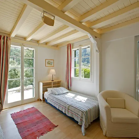 Agios Nikitas Villas Βίλα