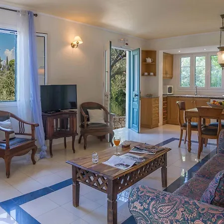 Agios Nikitas Villas *