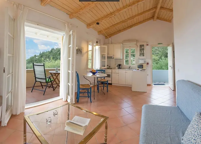 Villas Áyios Nikítas